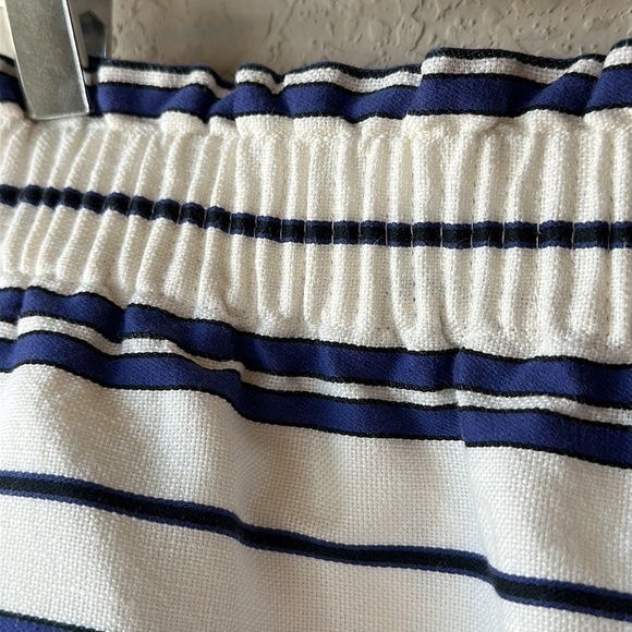 J. Crew Factory Navy and White Striped Sidewalk Skirt Size 6 - Picture 2 of 11